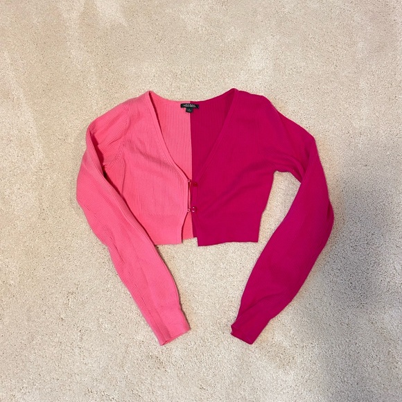 Split Color Pink Cropped Sweater - Picture 1 of 1